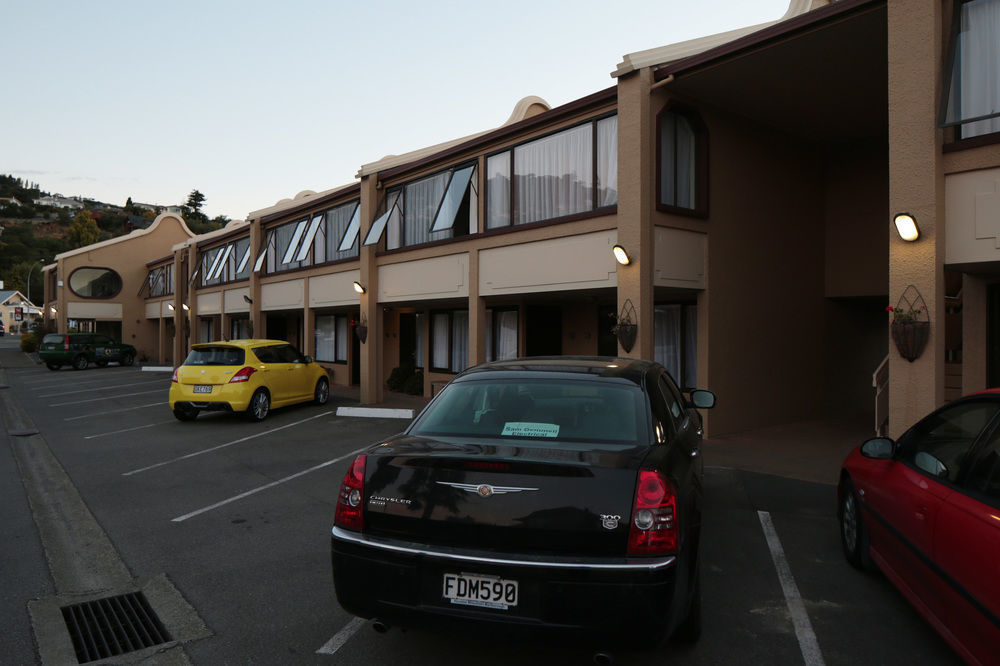 The Beachcomber Hotel Nelson Exteriör bild